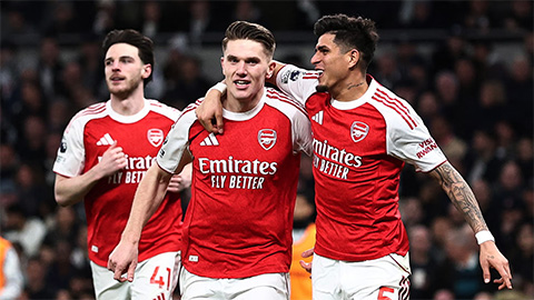 Arsenal vẫn nhỉnh hơn Man City về cơ hội vô địch